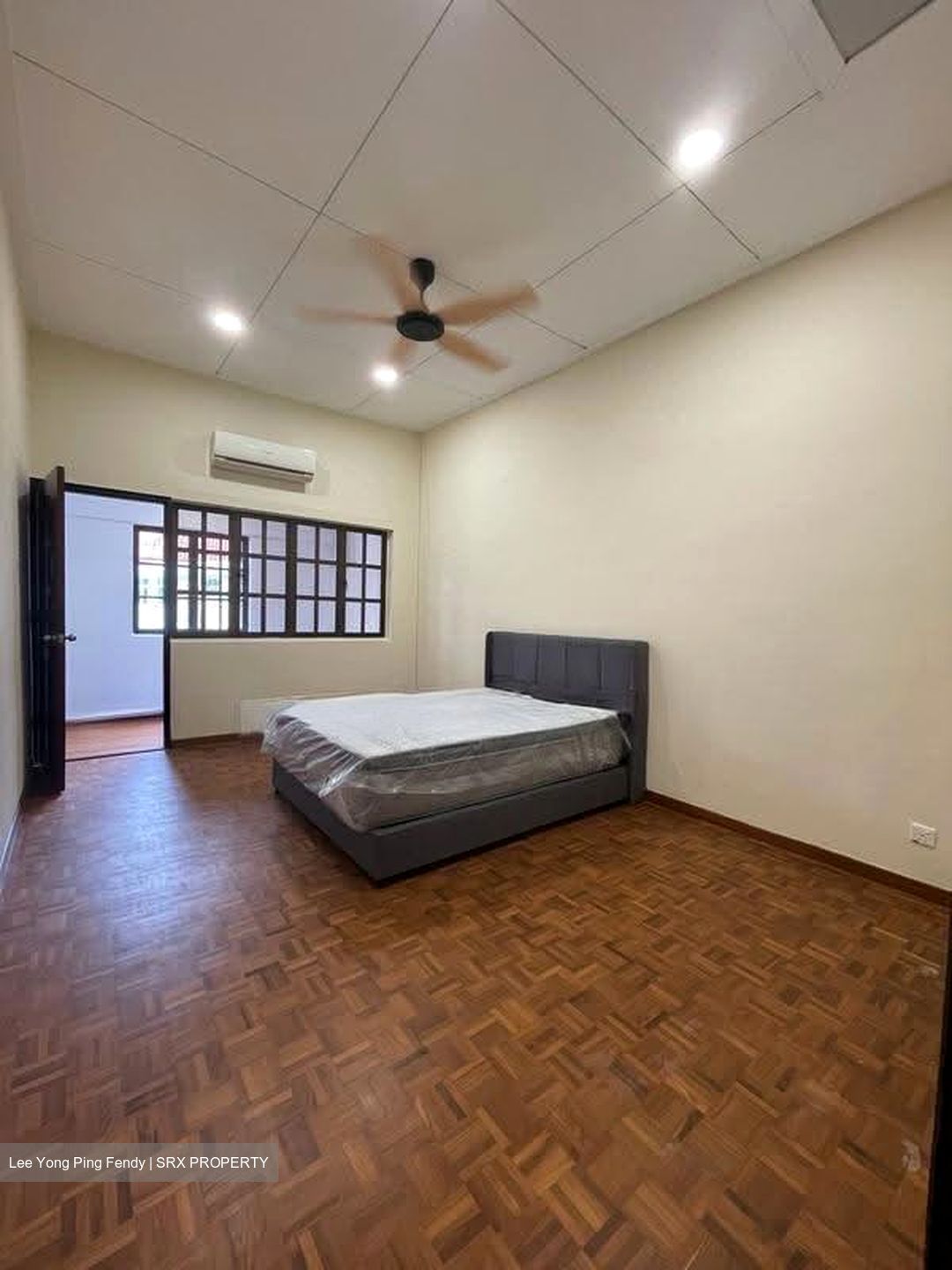 Pasir Ris Beach Park (D18), Terrace #610599971